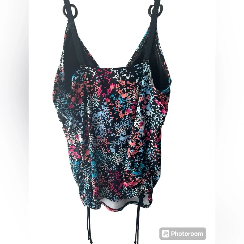 Tankini - Picture 2 of 6